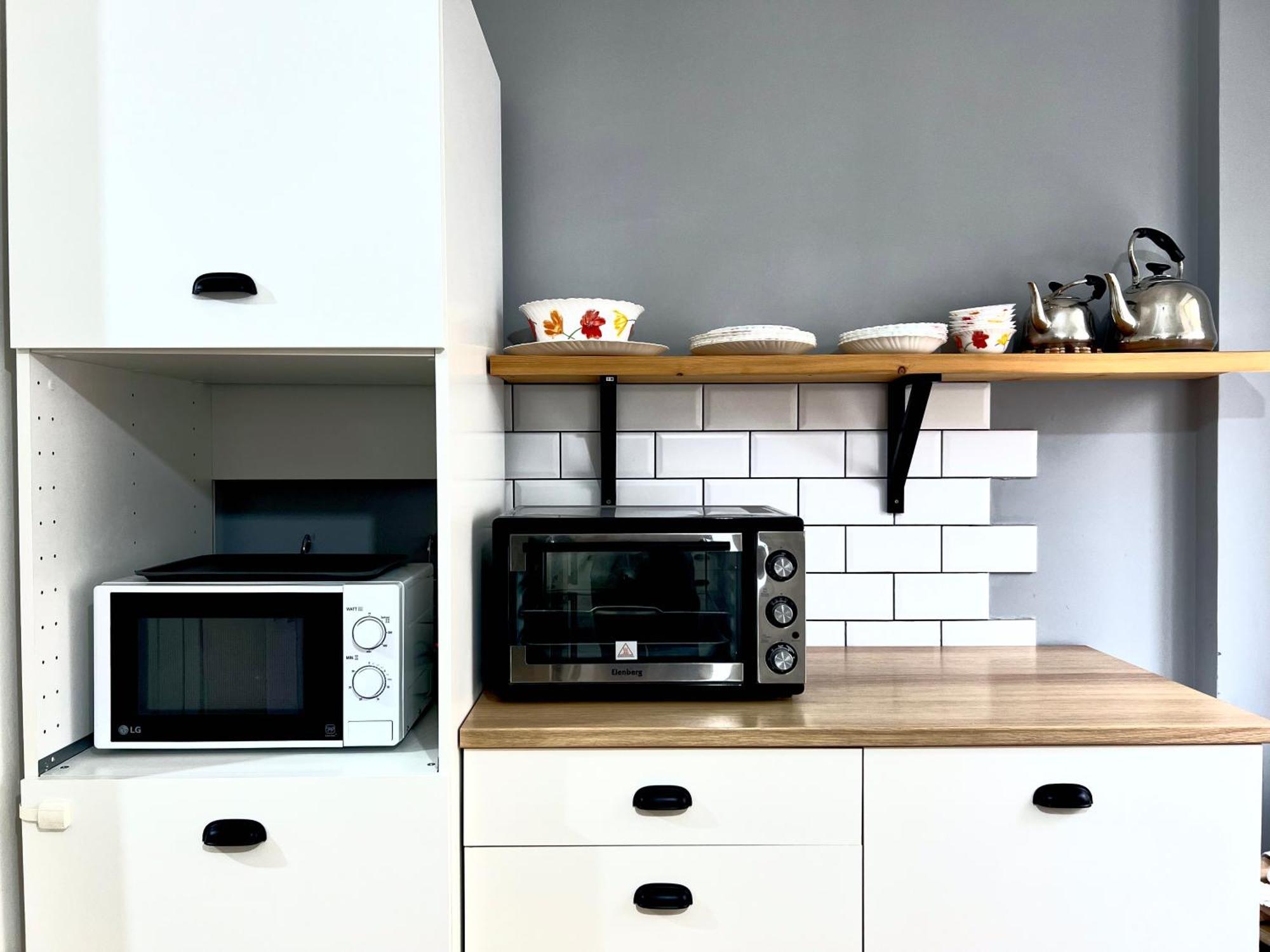 Двушка Около Академии Scandinavian Style Atyraū Exterior foto